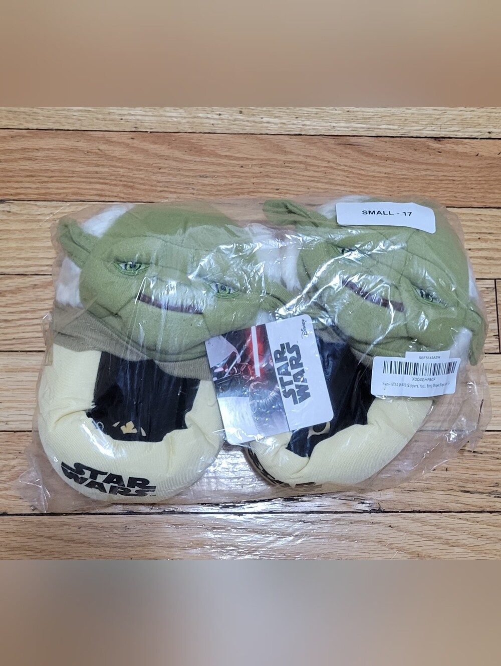 Star Wars Yoda Slippers, Boys Size 12-13